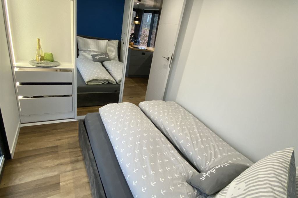 Meerle-08-Schlafzimmer mit Doppelbett